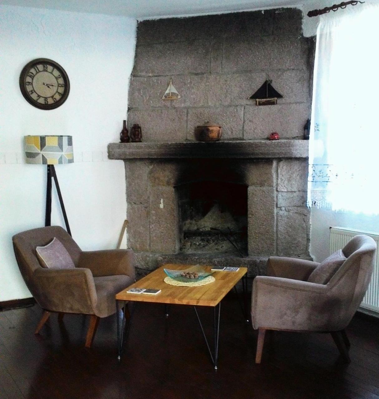 Assos Bohemian Hotel Extérieur photo